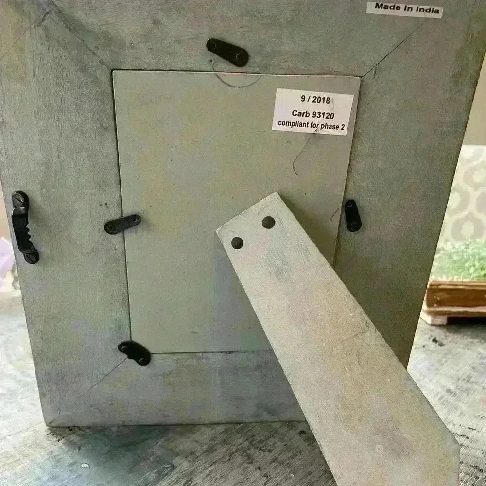 Wooden Picture Frames (2), Beautiful Light Blue - Picture 4 of 5